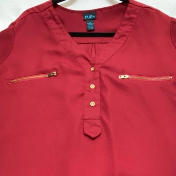 Rue+ V-Neck Tunic Women's 2X Maroon 3/4 Roll Tab Sleeves Lightweight Blouse EUC - Picture 6 of 6